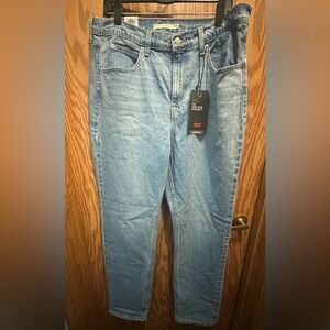 *New With Tags* Levi’s Women’s 70s High Slim Straight Jeans